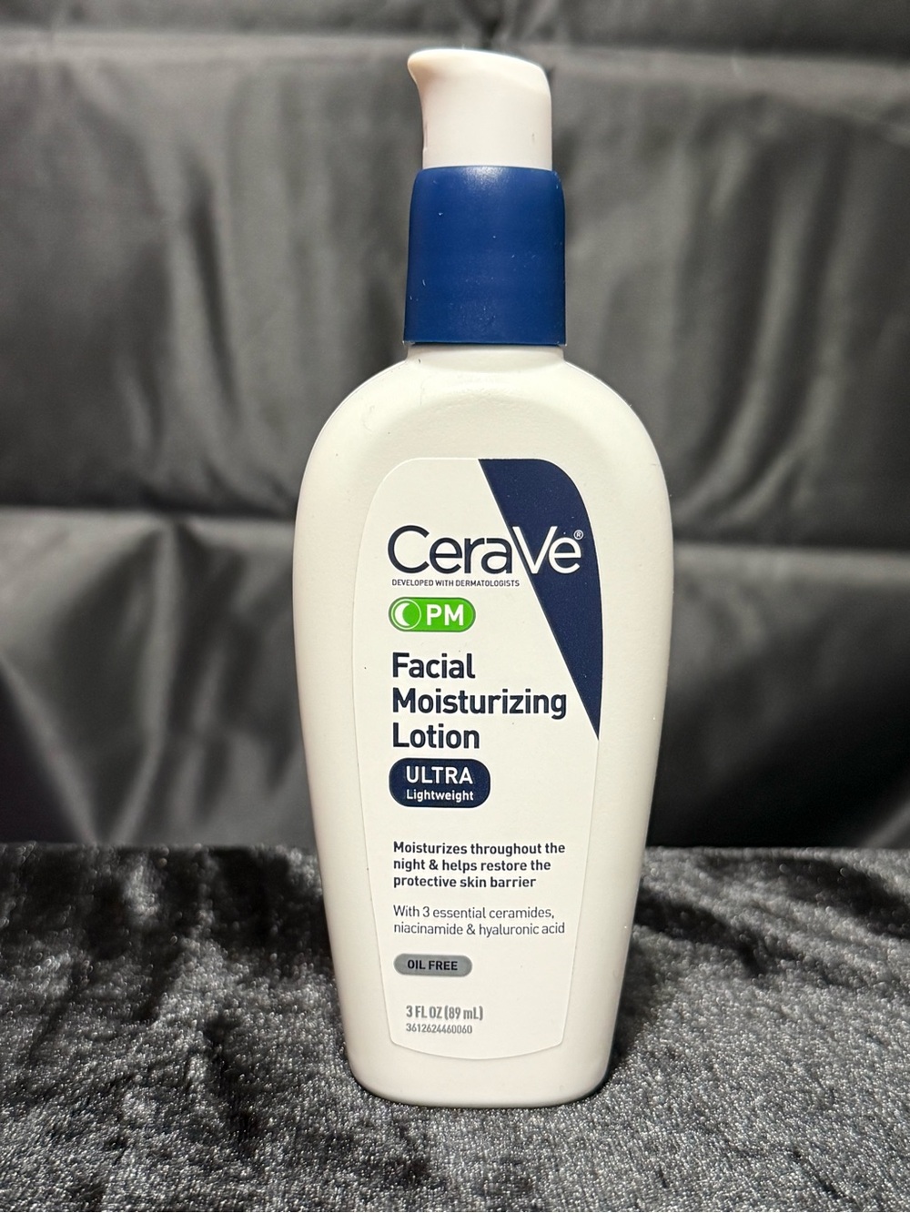 CeraVe PM Facial Moisturizing Lotion - Ultra Lightweight